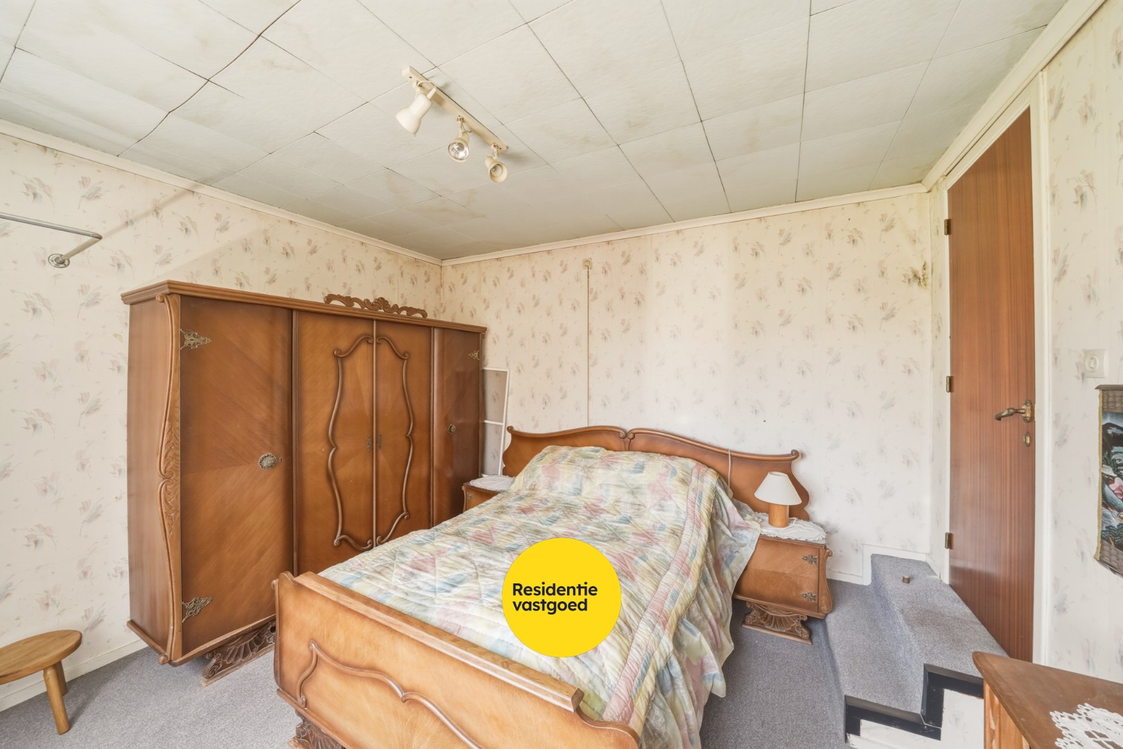 Ruime woning met garage en veel mogelijkheden te Mariakerke (Oostende) 