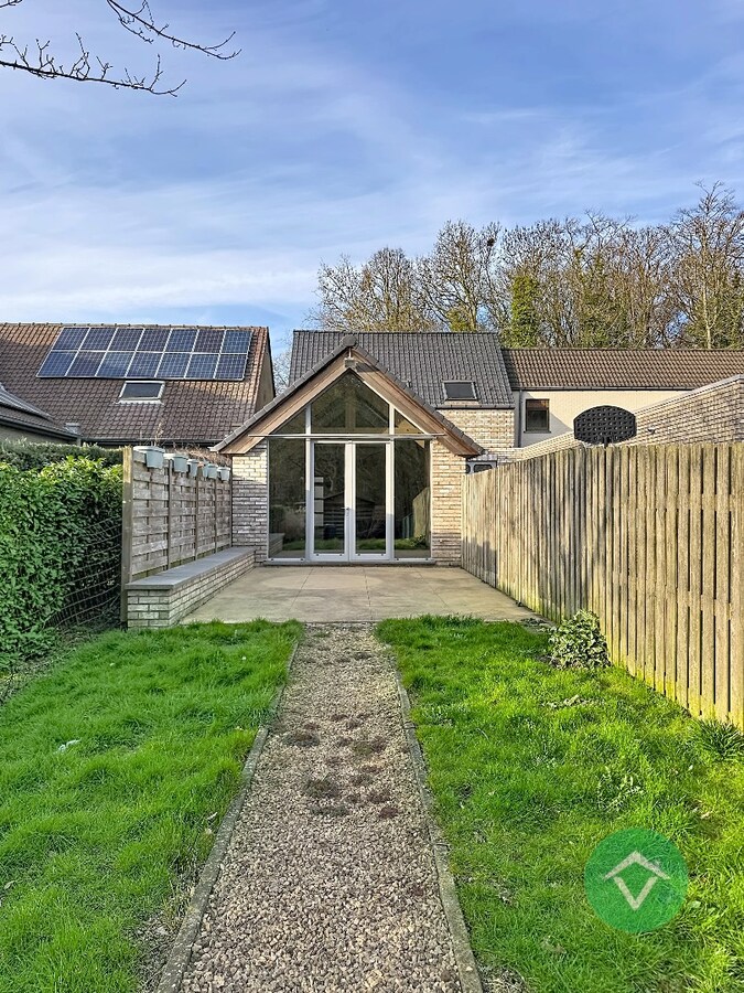 Woning met 3 slaapkamers en garage te Houthulst 