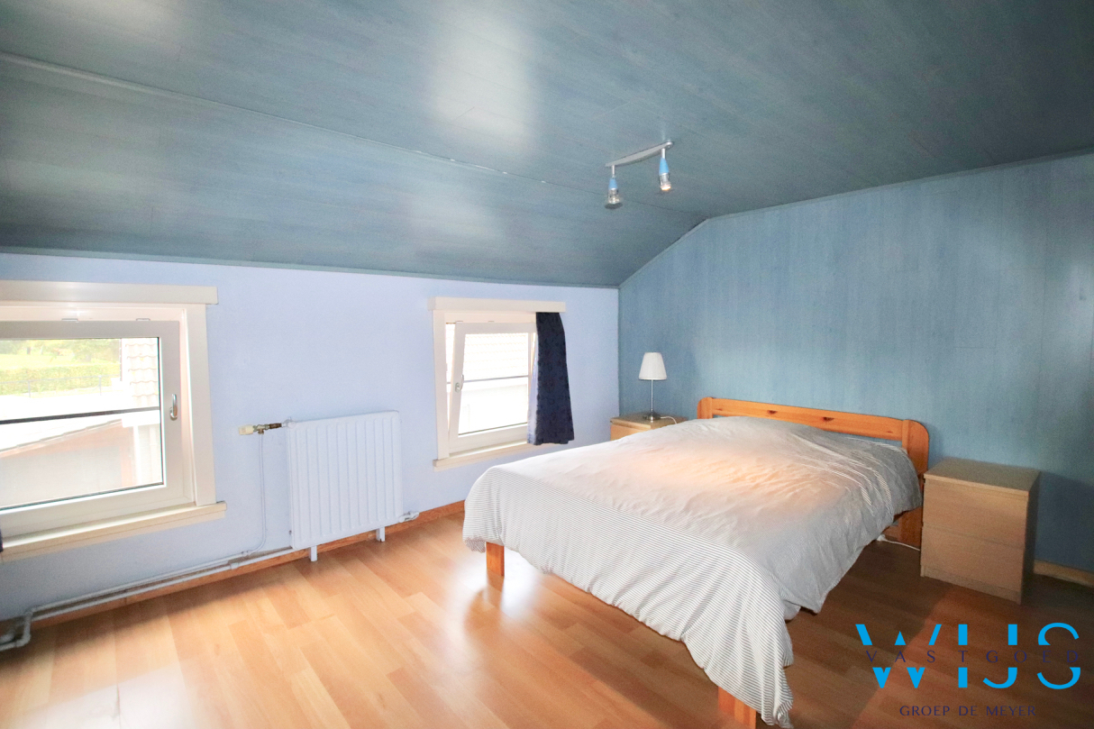 Instapklaar woonhuis op perceel van 450m² te ERTVELDE ! 