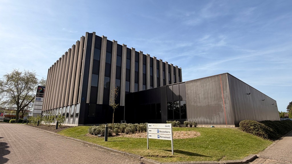 Instapklare kantoren te huur vlakbij E19 in Kontich