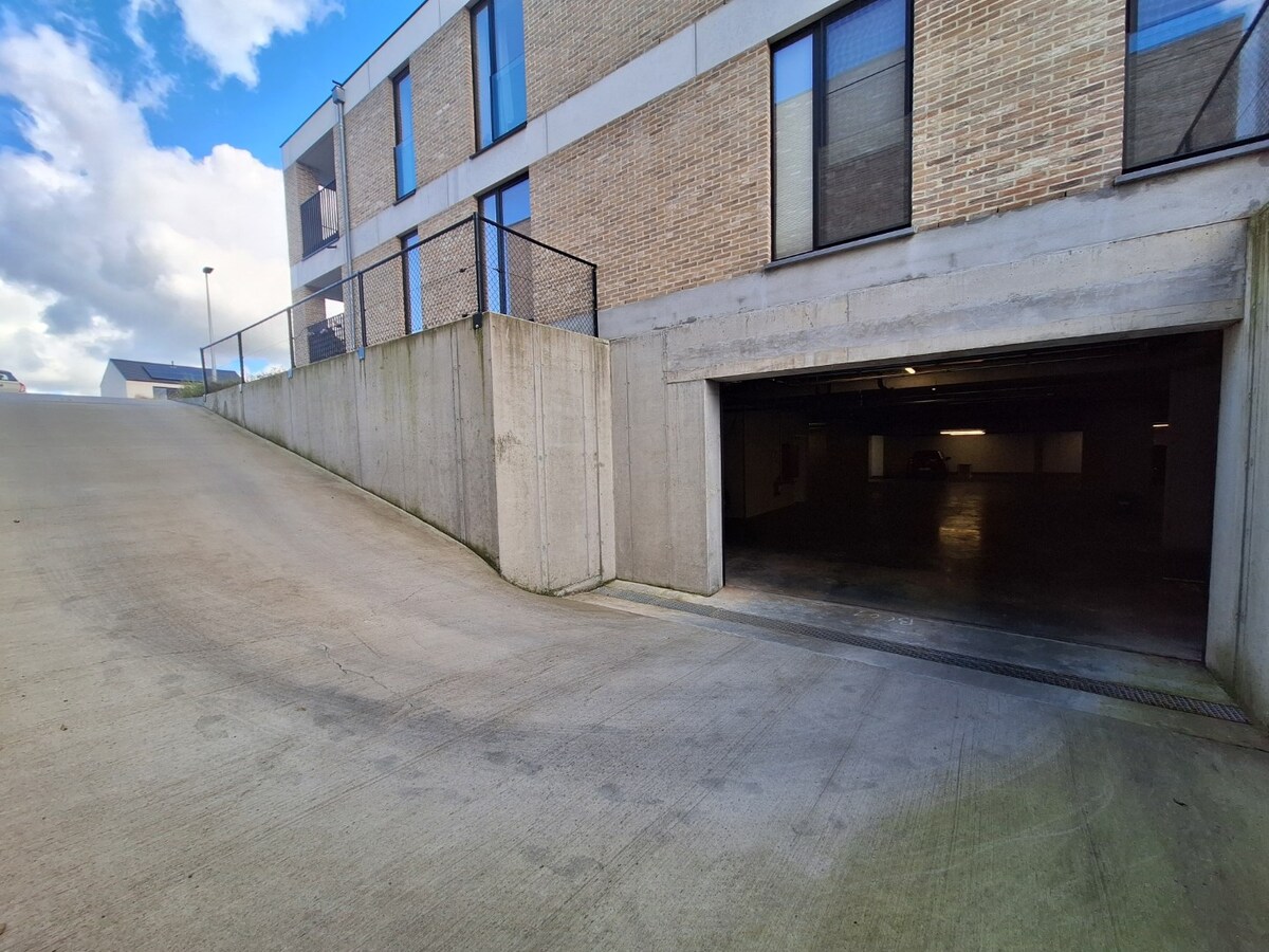 Garage-parkeerplaats in Residentie "Poort tot Heilderveld" 