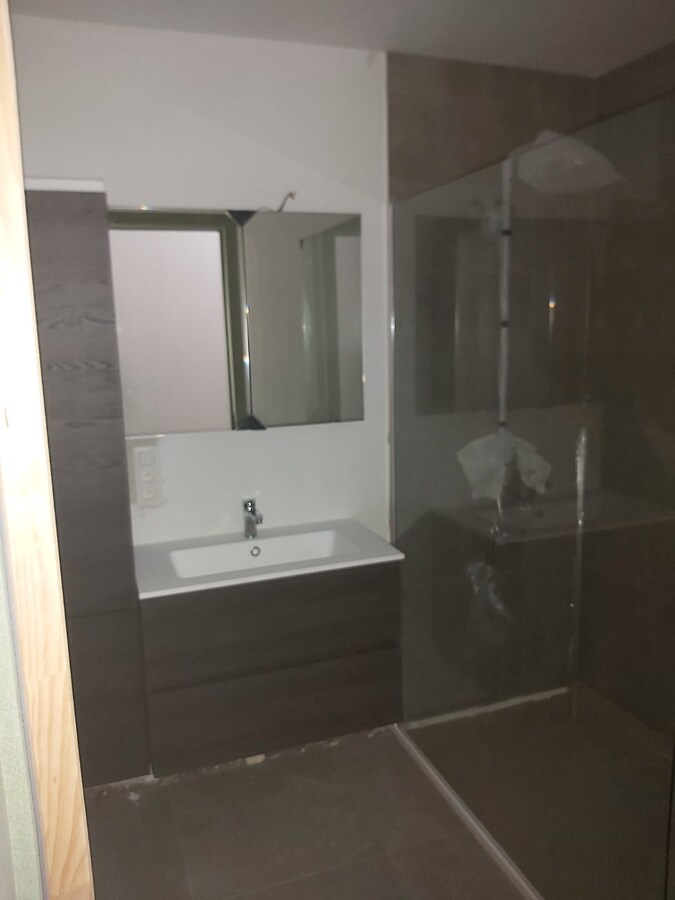 Prachtig, ruim appartement (nieuwbouw). 