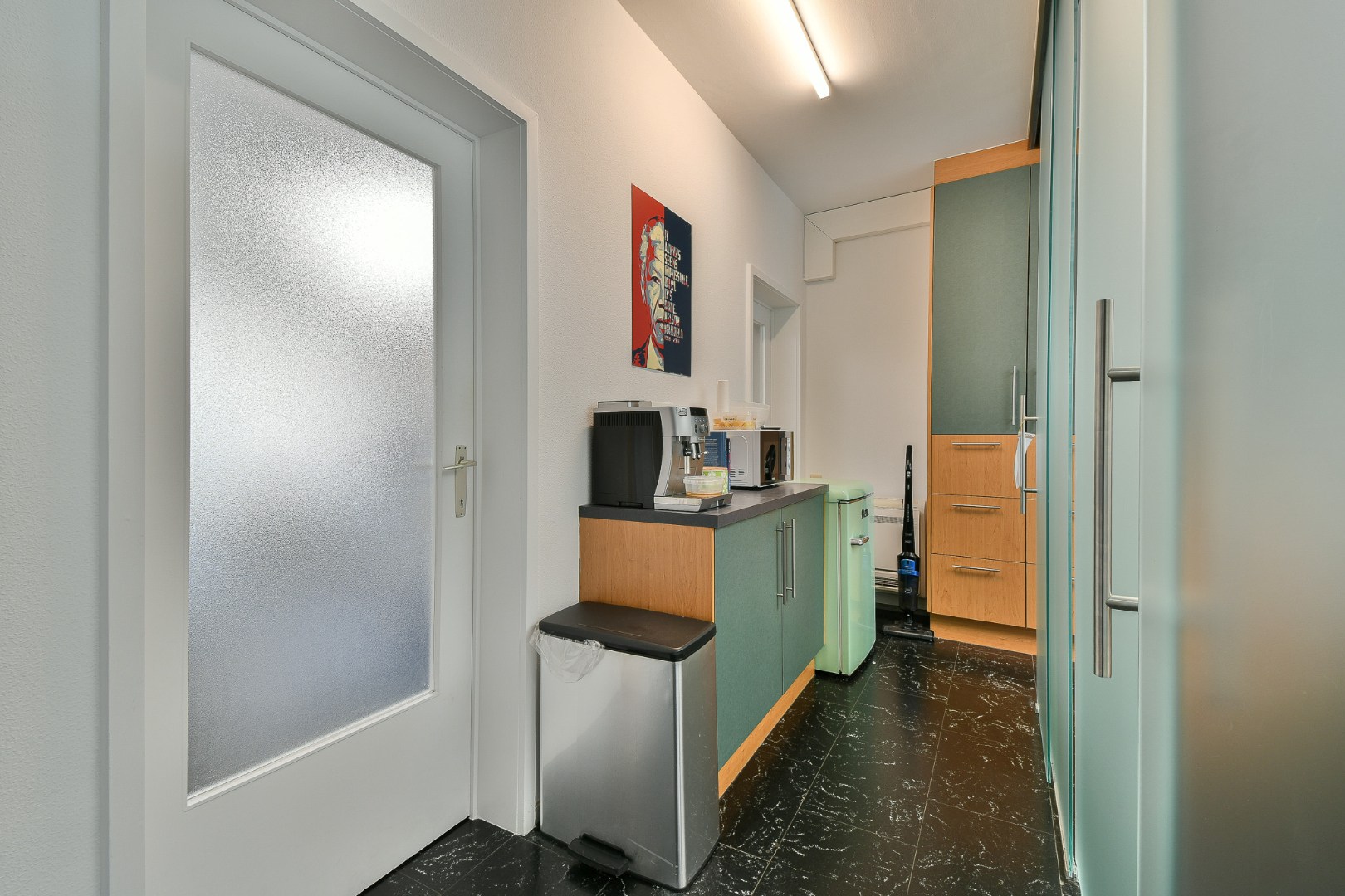 Ruime kantoorruimte in het hart van Oudenburg 