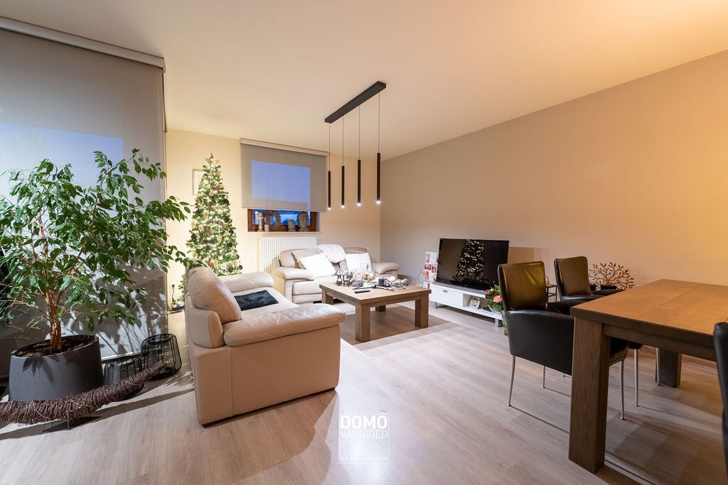 STIJLVOL EN INSTAPKLAAR TWEE SLAAPKAMER APPARTEMENT MET RUIM TERRAS IN BILZEN-HOESELT 