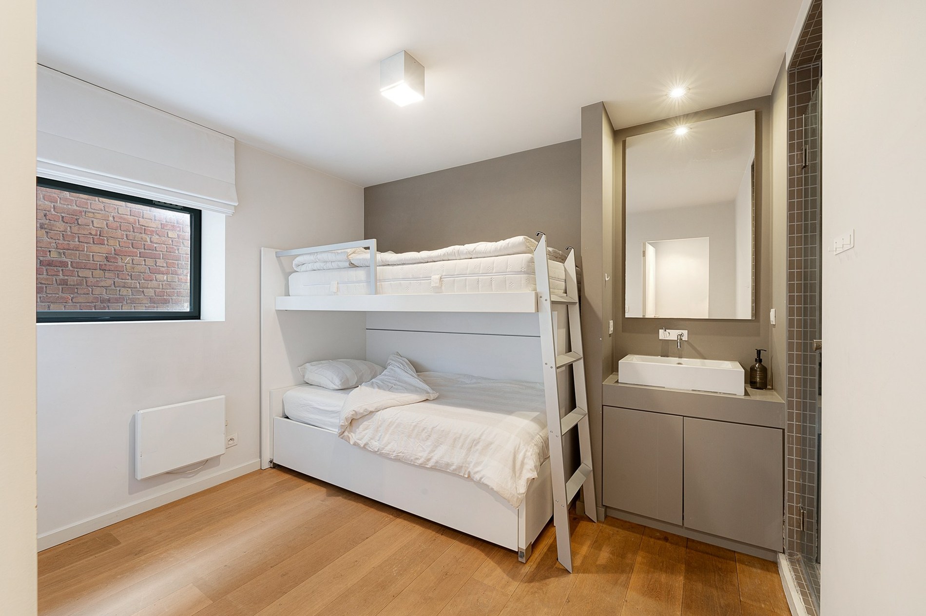 Recent 2-slaapkamer appartement centraal gelegen vlakbij zee in Knokke 