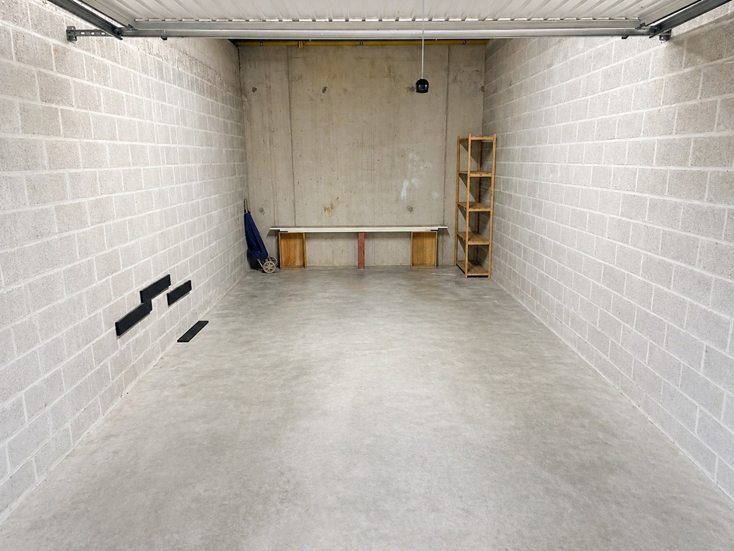 Private garage