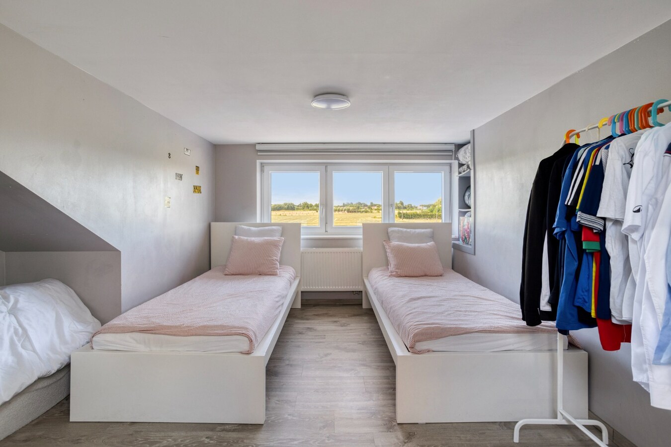 Gerenoveerde woning met 3 slaapkamers te Duffel 