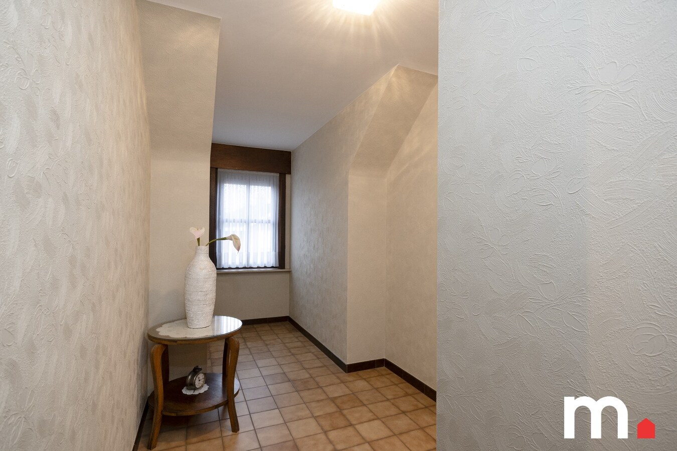 Alleenstaande villa met 6 slaapkamers en zonnige tuin op TOPligging ! 