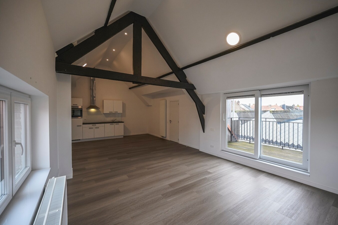 UNIEK KARAKTERVOL DAKAPPARTEMENT MET TERRAS 