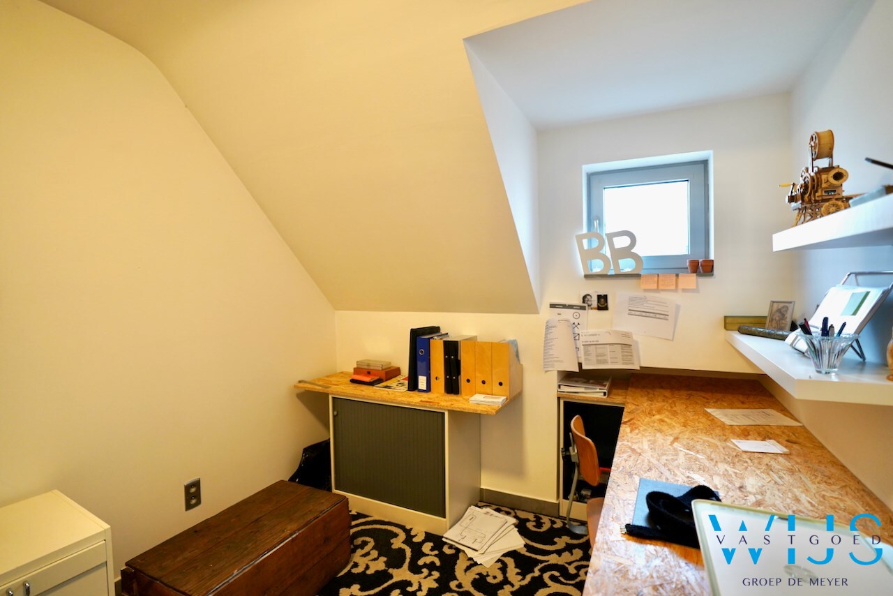 Gezellig tweeslaapkamer appartement met terras te Assenede ! 