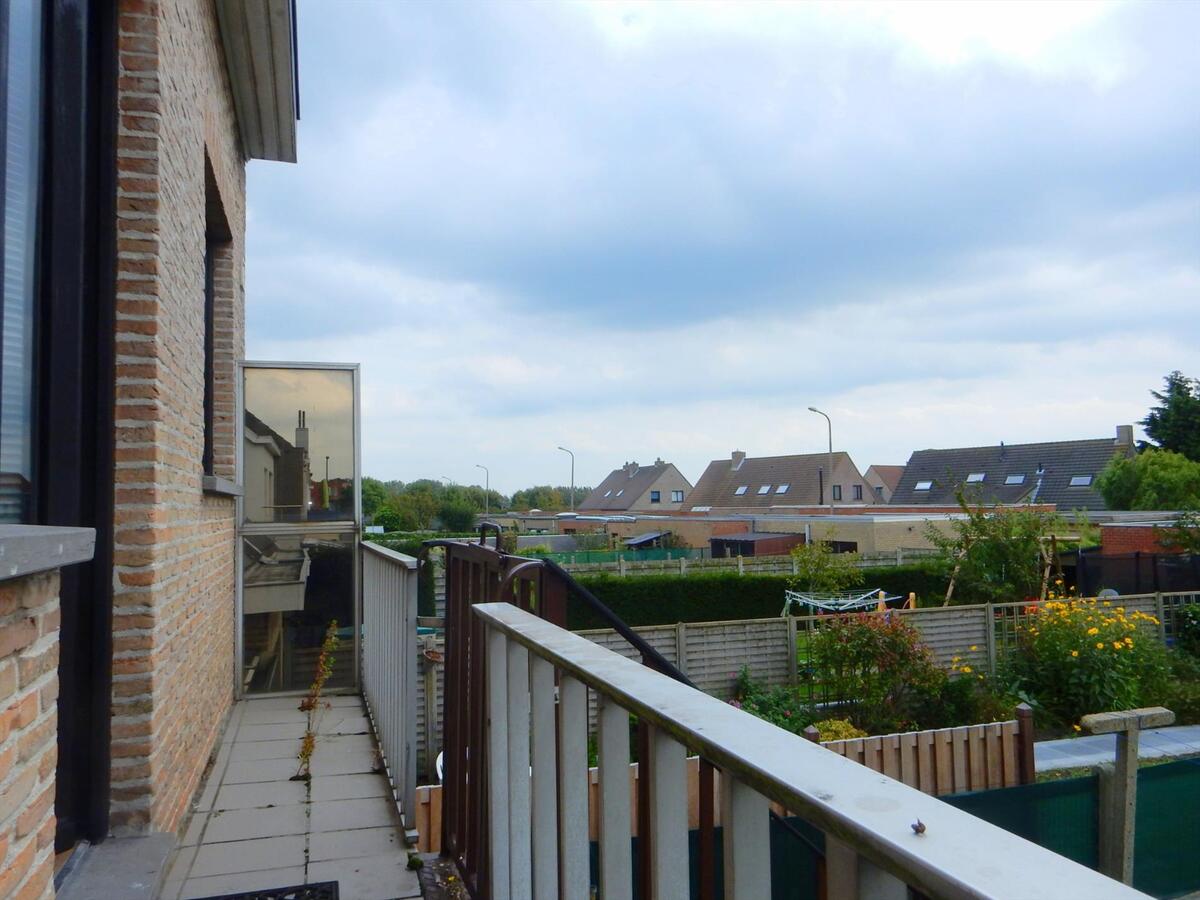 Lichtrijk appartement met 2 slaapkamers 