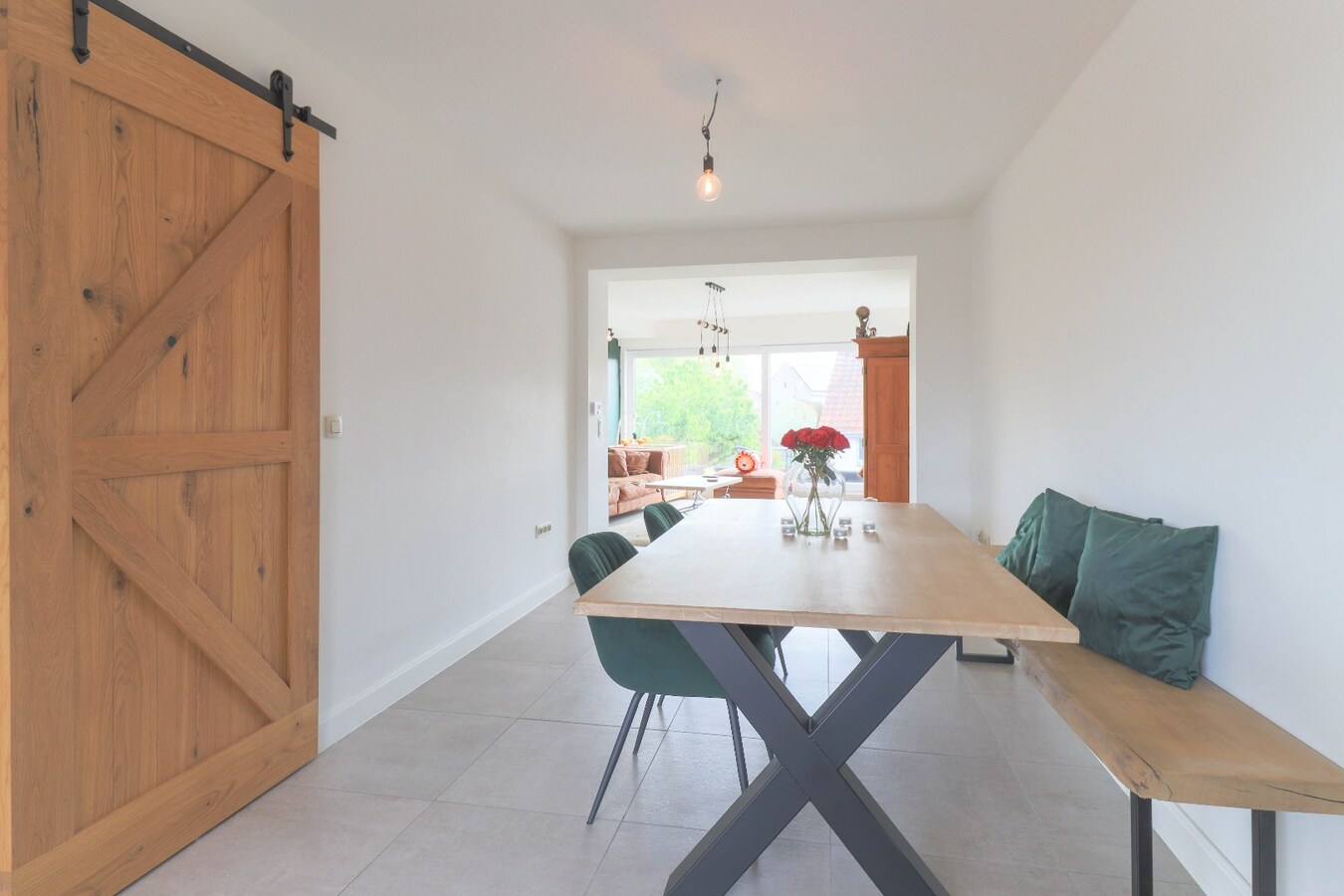Fantastisch gelegen woning te Waregem ! 