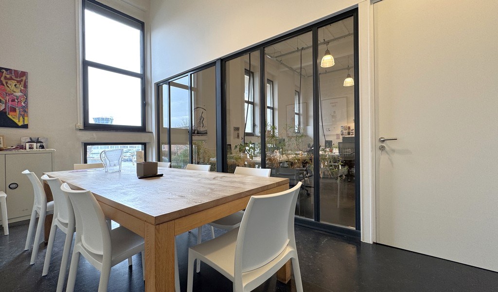 Budgetvriendelijke kantoren te huur aan luchthaven in Deurne