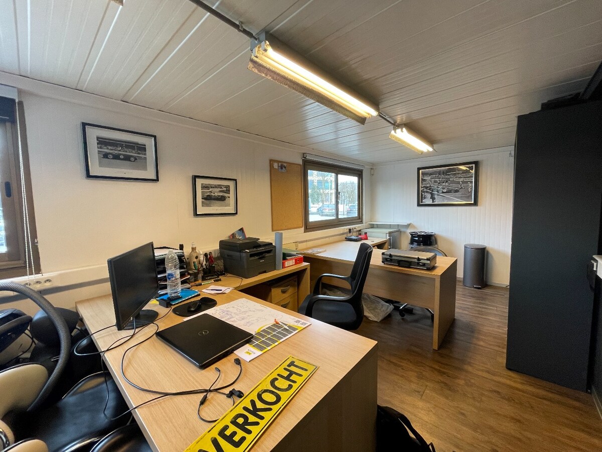 Uniek gelegen terrein (1000m²) op een uiterst centrale ligging te Roeselare 