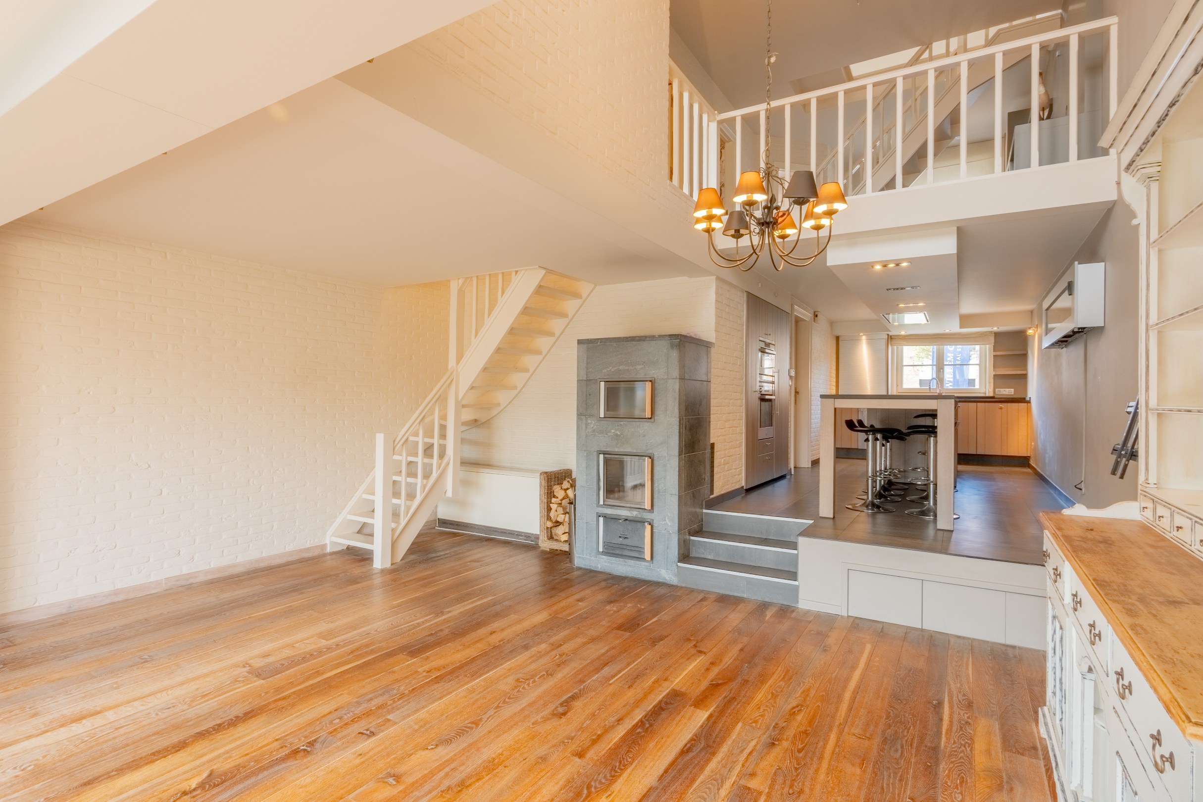 Instapklare gezinswoning op wandelafstand van het station en Zeedijk Heist (met mogelijkheid tot aankoop van een aanpalende garage 