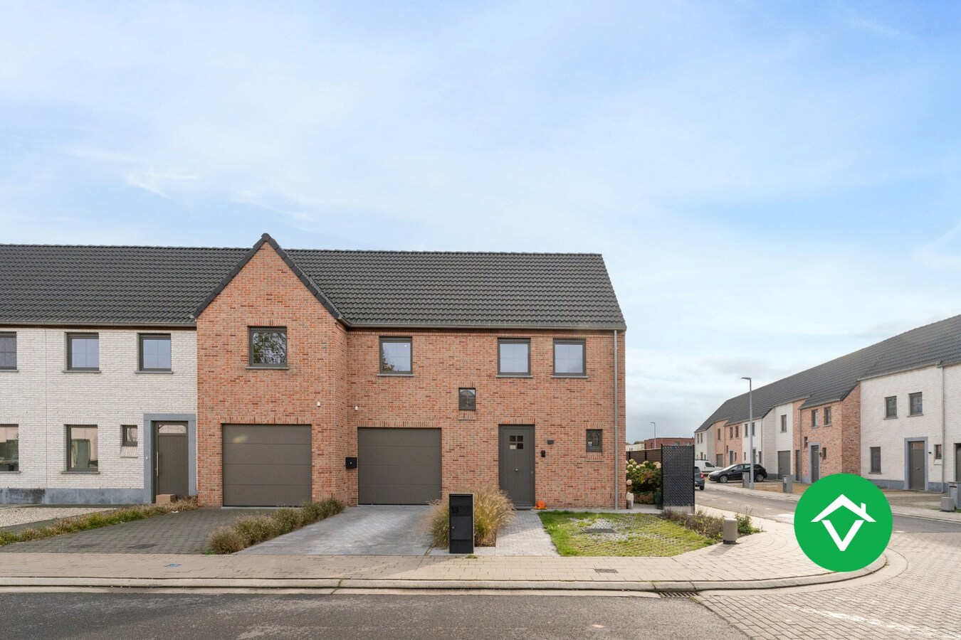 Kwalitatief afgewerkte nieuwbouwwoning met 3 slaapkamers, tuin en garage 