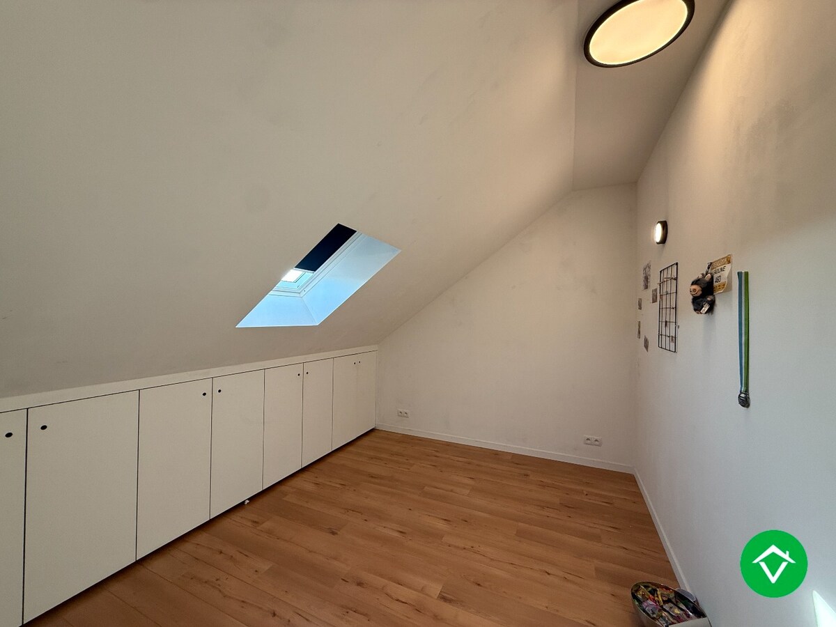 Woning met 3 slaapkamers garage en tuin te Dadizele 