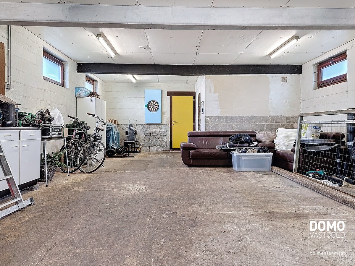 Authentieke open bebouwing met uniek uitzicht en dit in een groene omgeving. 