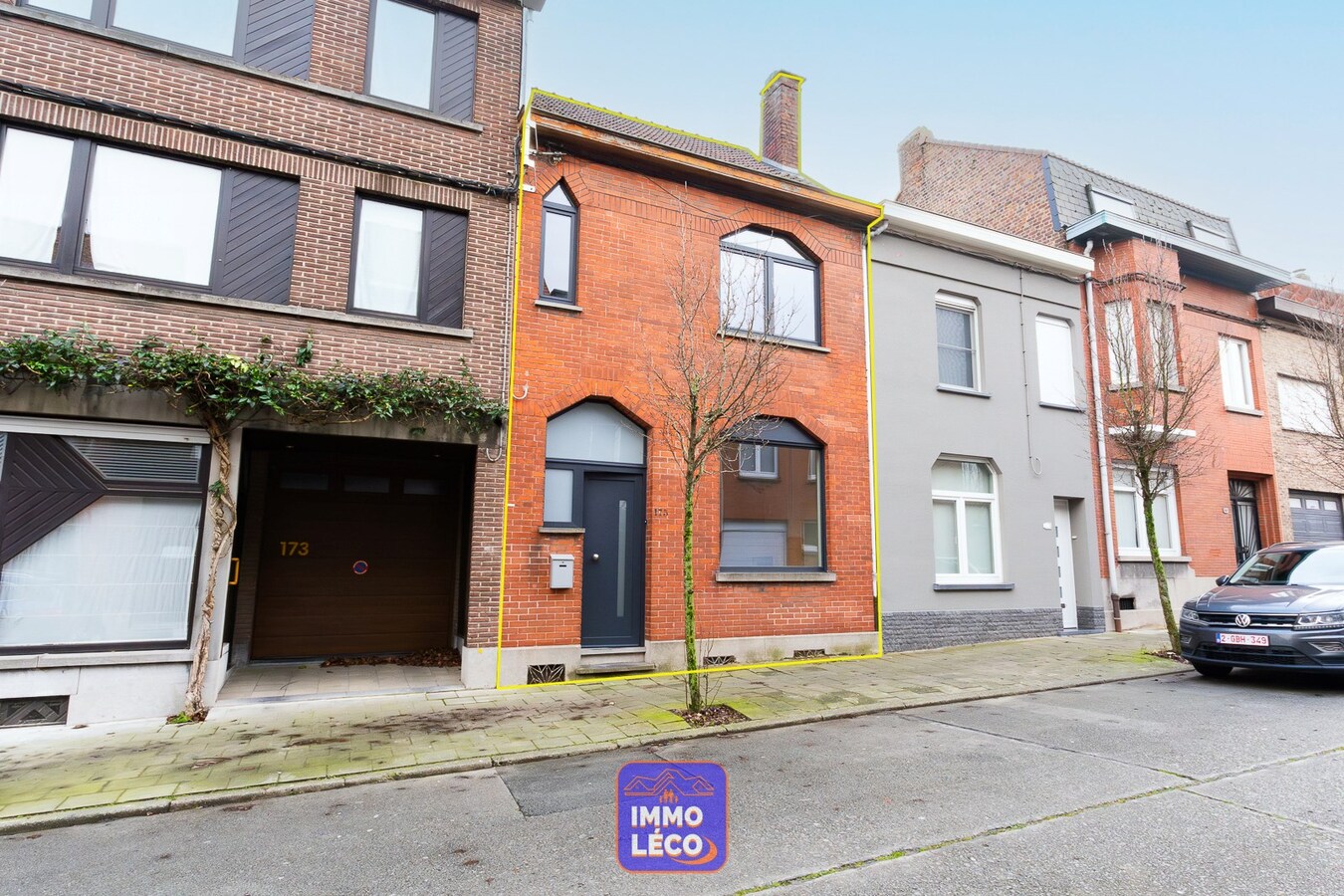 Maison rénovée avec jardin de +/- 320m², dans une rue prisée proche du centre-ville ! 