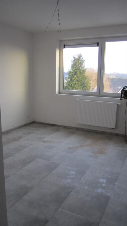 Ruim duplex-appartement met zonneterras 