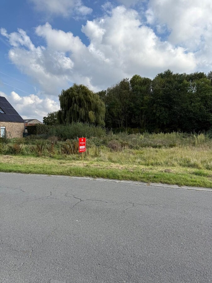 Perceel bouwgrond van 886,5 m² 