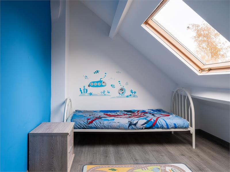 VERKOCHT!! Ruime en instapklare gezinswoning! 