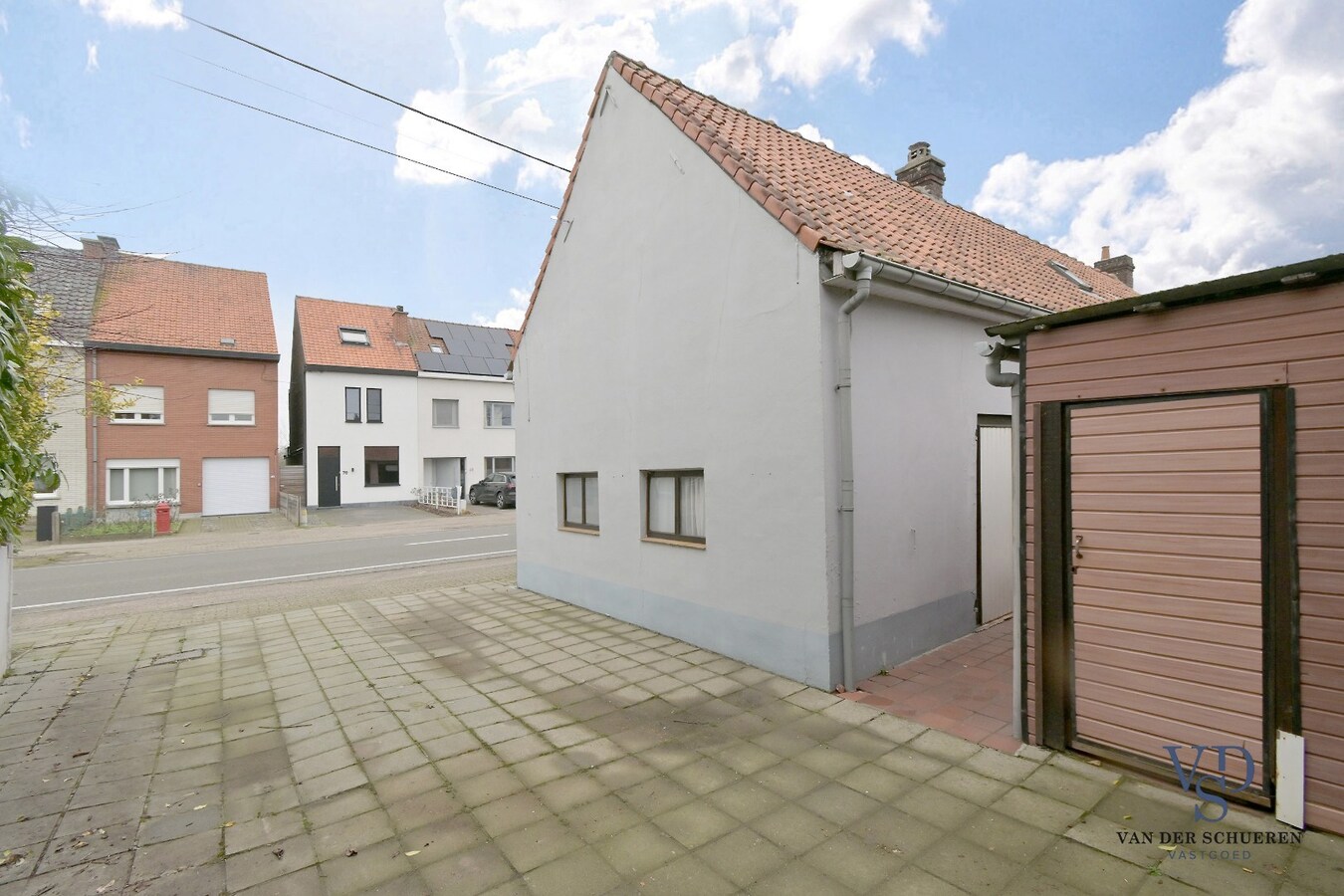 Te renoveren woning met centrale ligging 