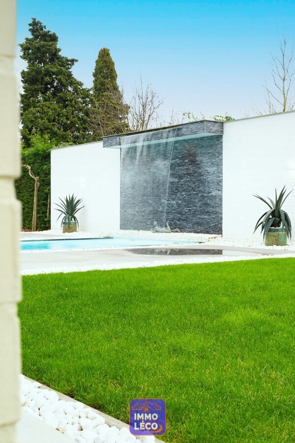 Villa prestigieuse entièrement rénovée en 2022, prestation haut de gamme ! 