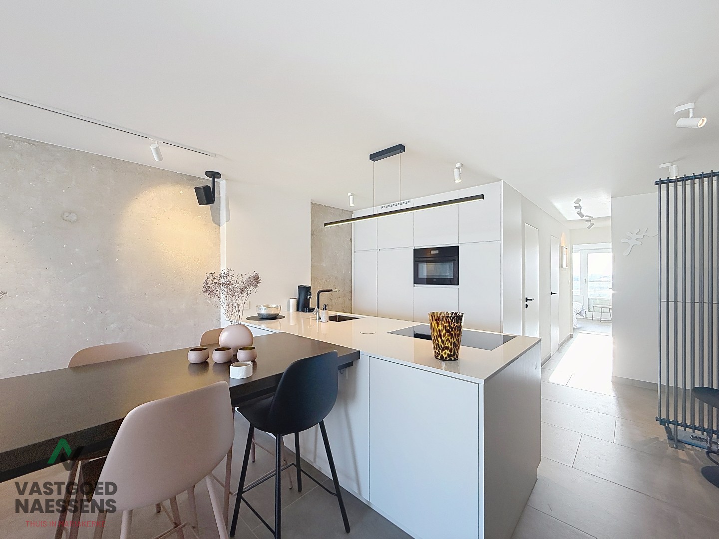 Magnifique appartement de 2 chambres avec vue panoramique. 