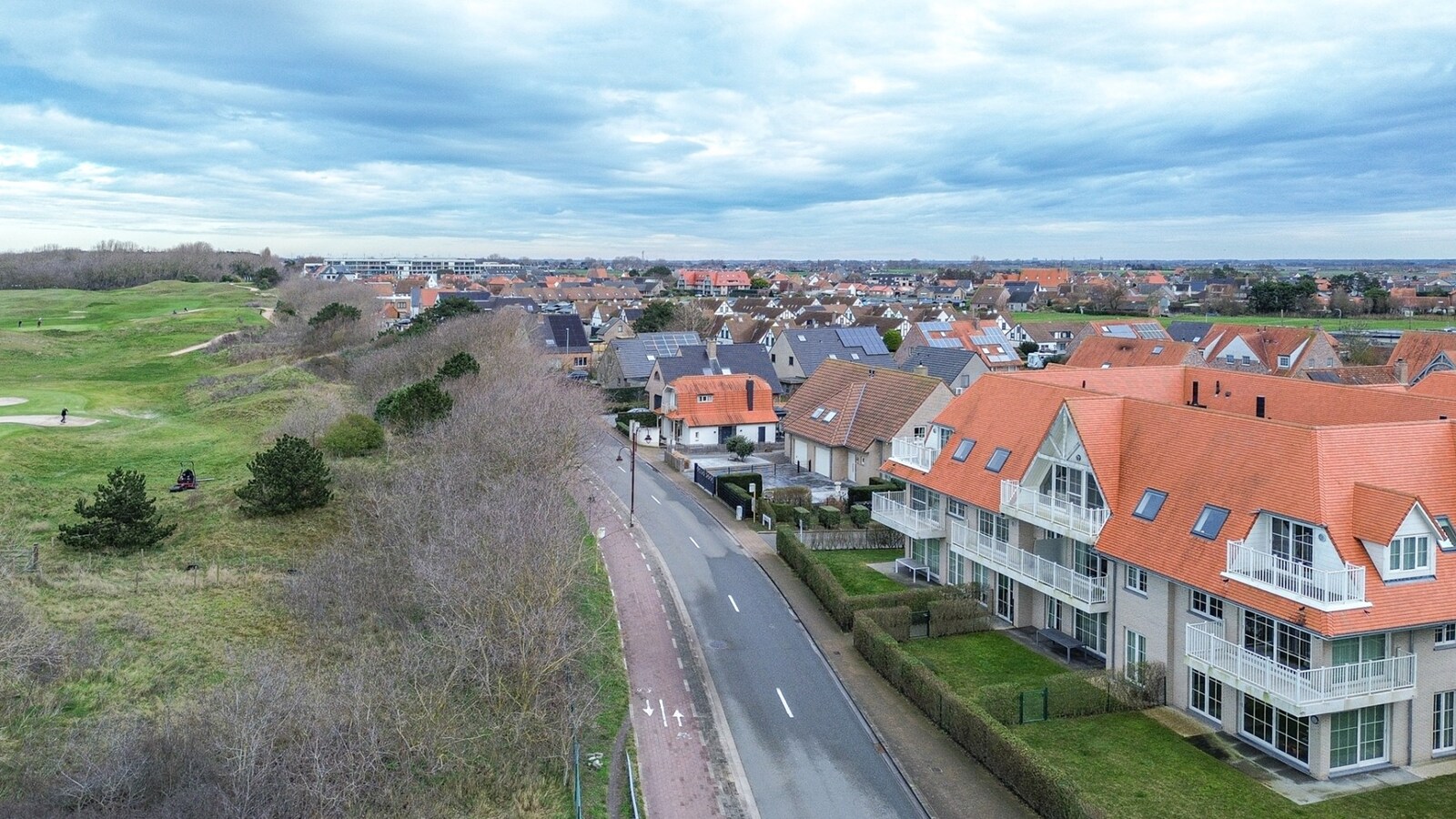 Te koop | Met Optie / reservatie benedenwoning - De Haan