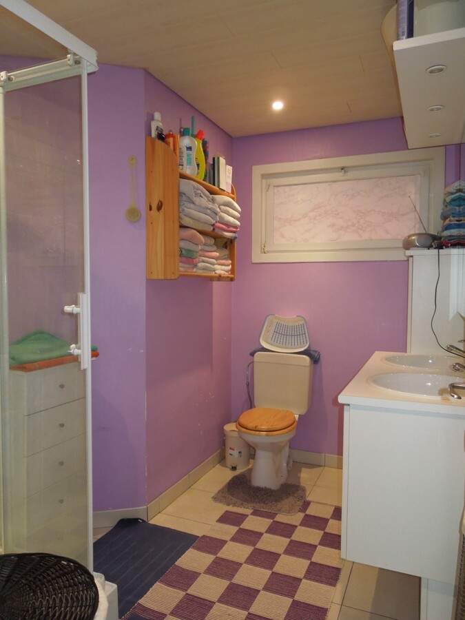 Alleenstaande woning met grote tuin 