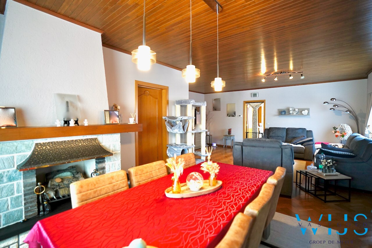 Woonhuis op 1000m² in hartje Ertvelde ! 