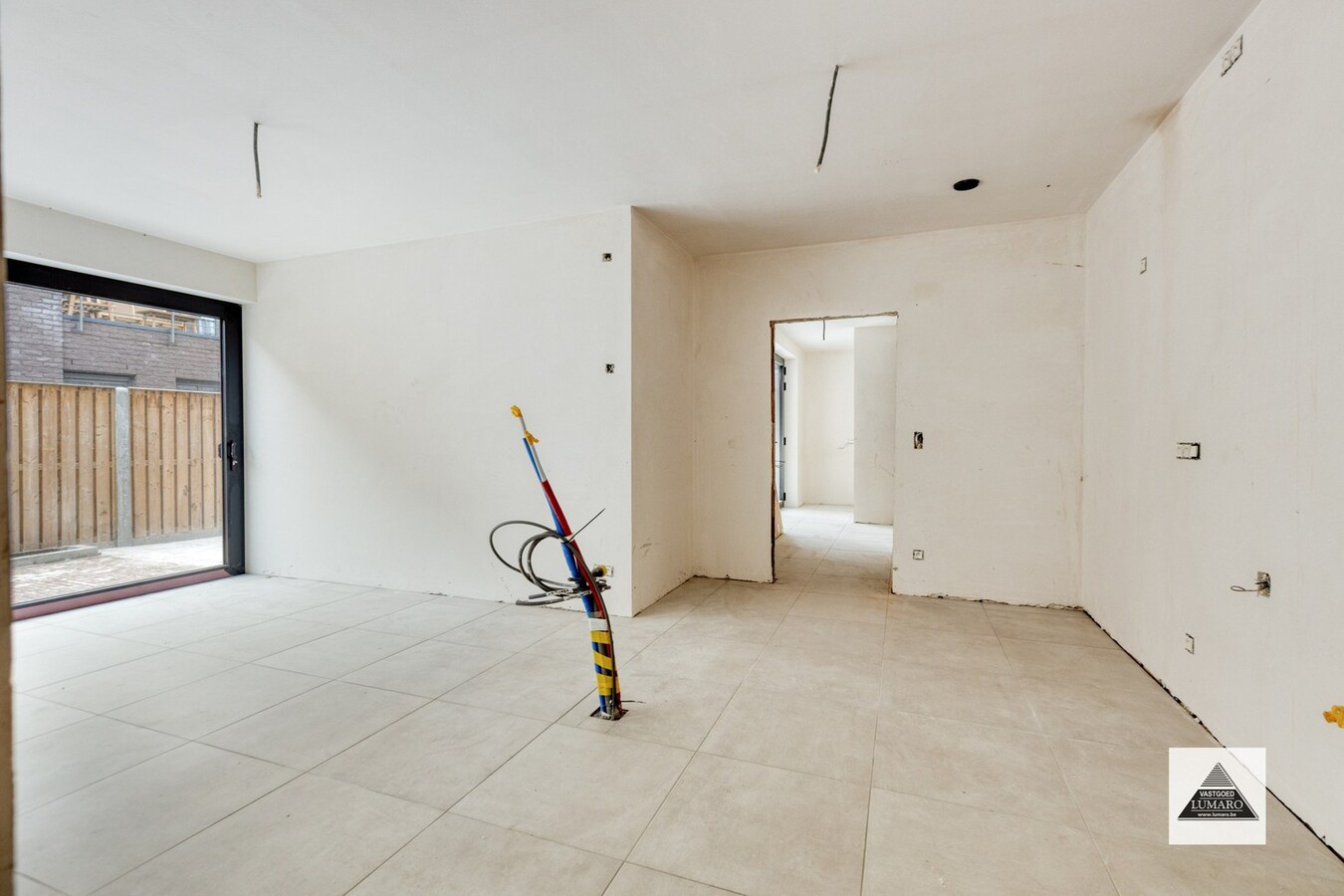 Nieuwbouw :  afgewerkte BEN-woning in hartje Stokkem. (Registratierechten) 