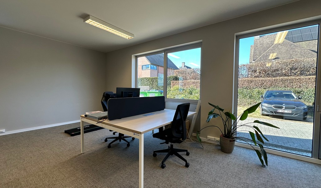 Kantoorgebouw te koop op toplocatie in Sint-Martens-Latem