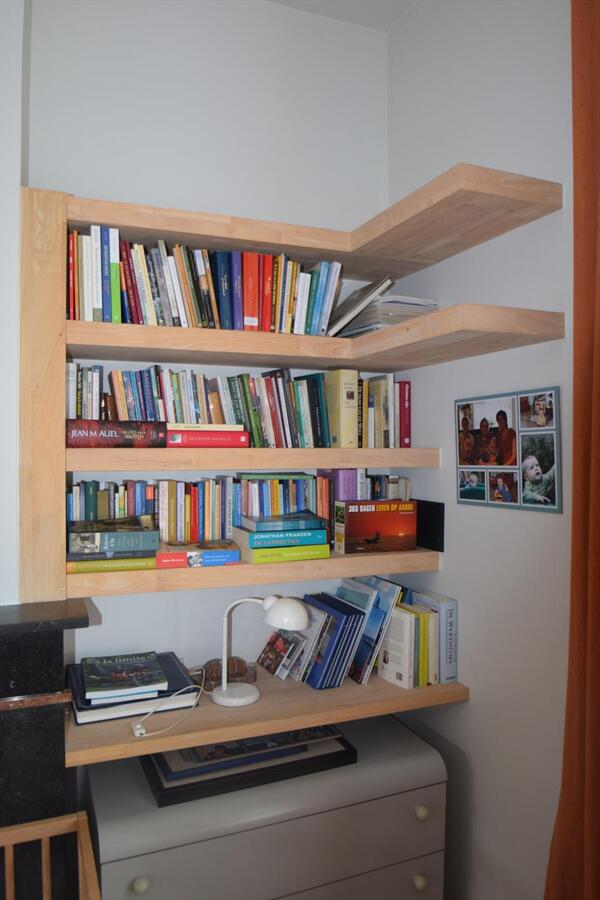 Kwalitatief gerenoveerde, ruime 4-slpk-woning met toffe stadstuin op Christus-Koning 