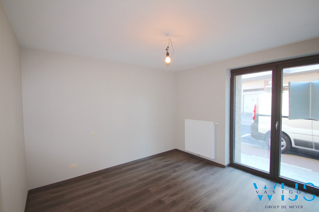 Instapklaar gelijkvloers appartement te Lievegem (Waarschoot) ! 
