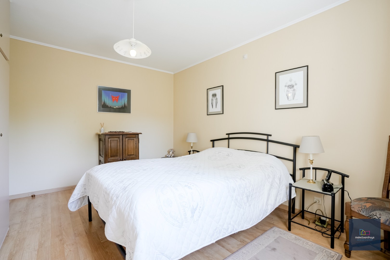 Charmante villa in Franse stijl nabij het centrum van Wondelgem 
