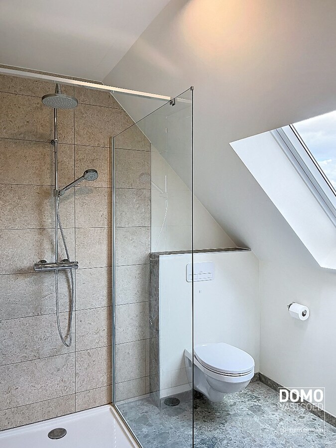 RUIM EN ENERGIEZUINIG DUPLEXAPPARTEMENT IN HEUSDEN-ZOLDER 