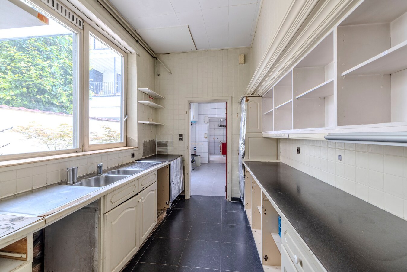 Multifunctioneel pand - GLV en 2 bovenverdiepingen 