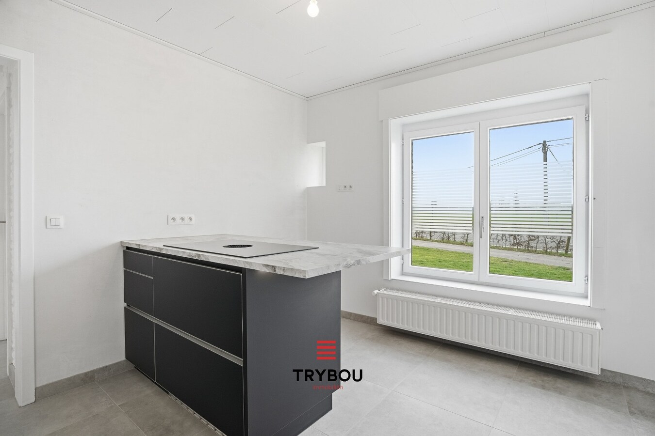 Ruime halfopen woning met 6 slaapkamers in Houthulst! 