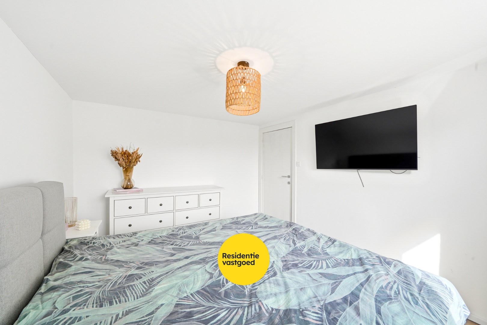 Instapklare woning met 3 slaapkamers en tuin met zicht op de Spuikom 