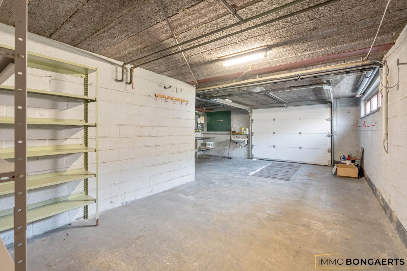 Ruime woning met drie slaapkamers 