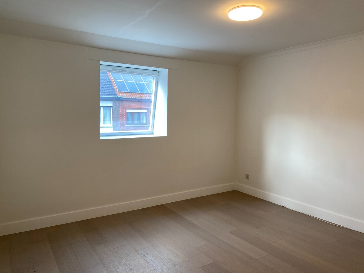 Centraal gelegen woning met 4 slaapkamers te Ieper 