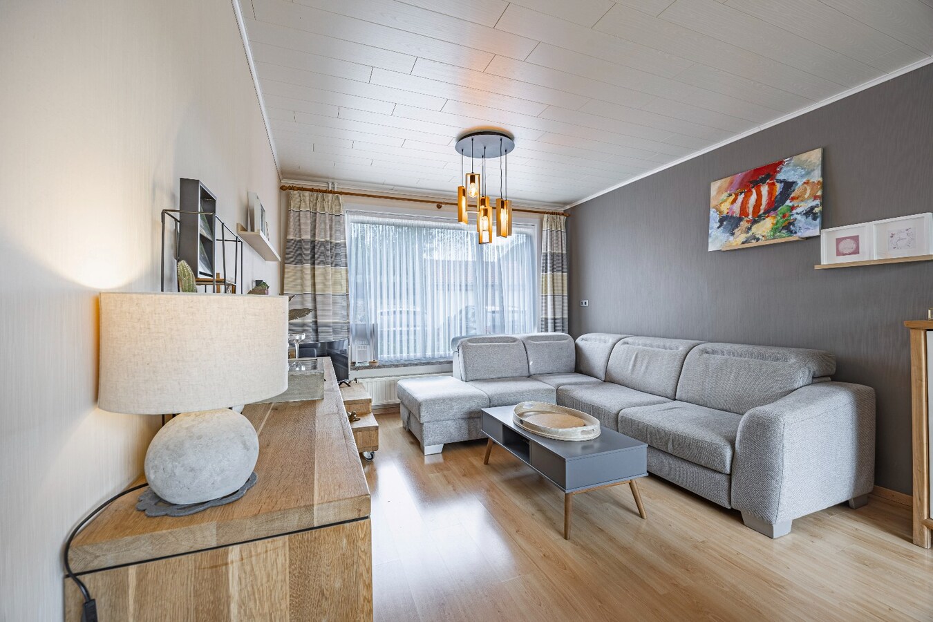 Gezellige rijwoning met garage in het charmante Sluis, op slechts 5 km van Knokke-Heist. 