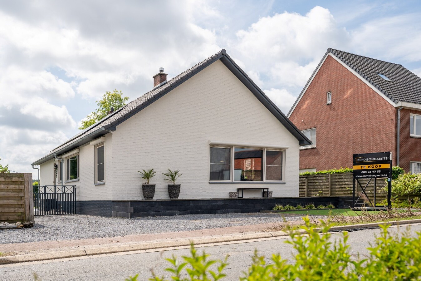 Rustig gelegen gerenoveerde gezinswoning 