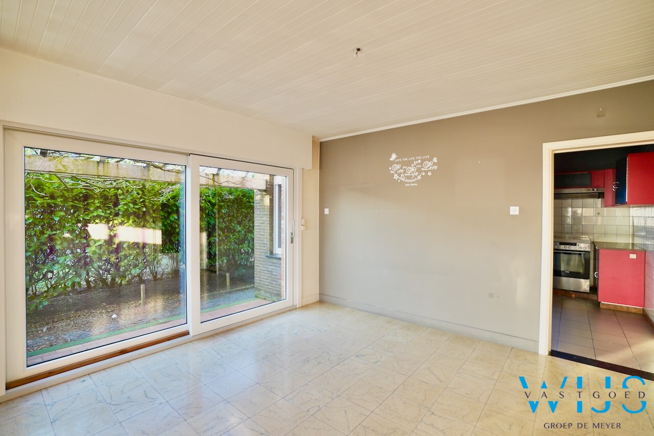 Bungalow op perceel van 651m² in hartje ERTVELDE ! 