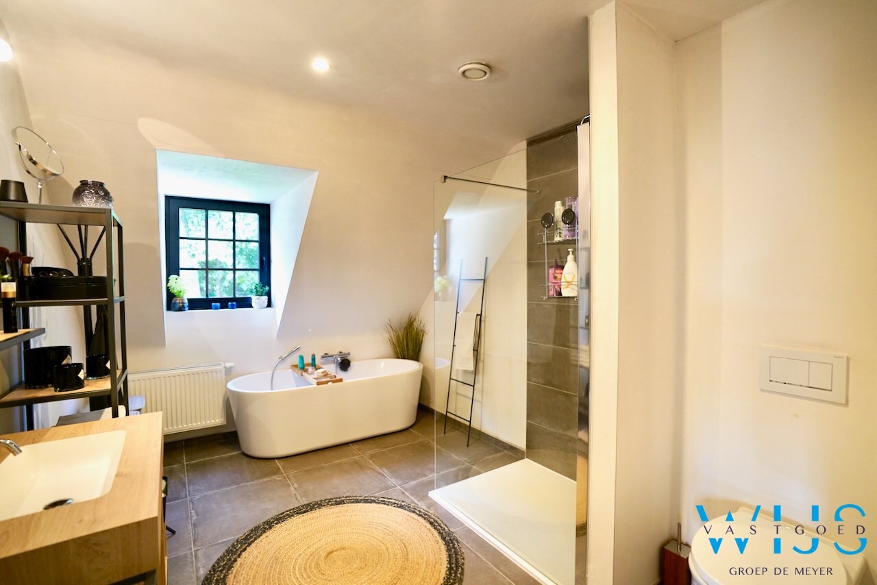 Prachtige nieuwbouw te Bassevelde ! 