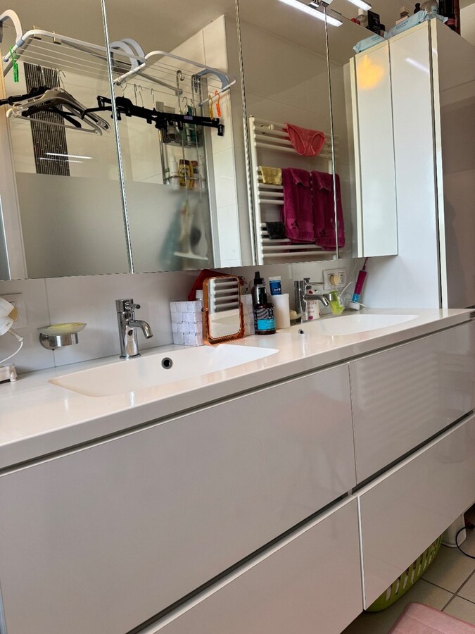 Standaard appartement met 2 slaapkamers in Torhout, bouwjaar 2015, bewoonbare oppervlakte 100.00 