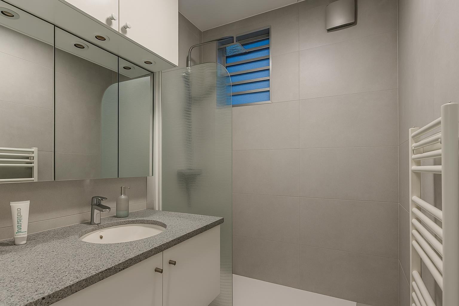 Ruime villa met 4 slaapkamers – renovatieproject met potentieel! 