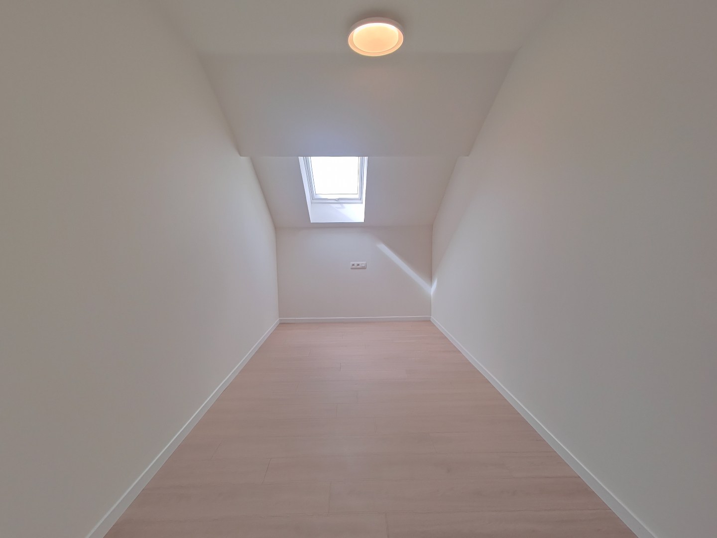 Energiezuinige woning met garage op rustige landelijke locatie 